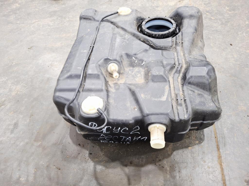 Бак топливный, 2000 рублей, Пермь