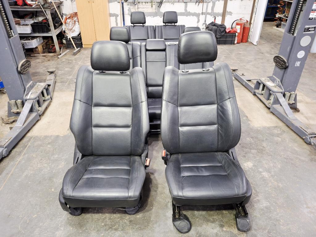 Сиденья комплект, 130000 рублей, Пермь