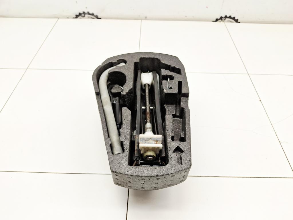 Домкрат, 4000 рублей, Пермь