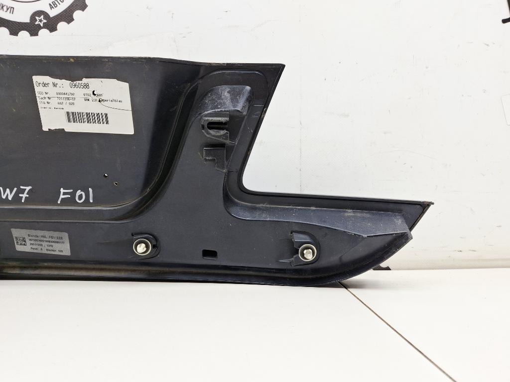 Накладка крышки багажника, 2000 рублей, Пермь