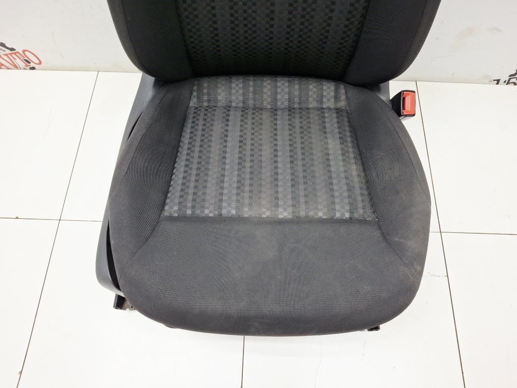 Сиденье переднее правое, 7000 рублей, Пермь