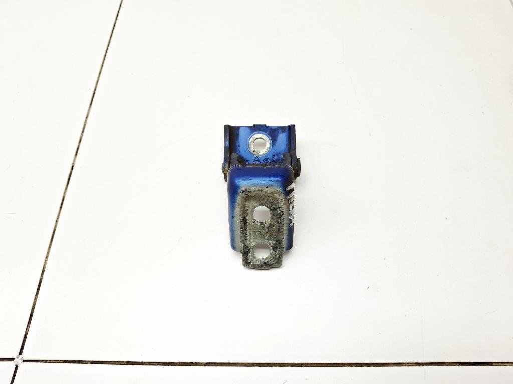 Петля двери передней левой нижняя, 500 рублей, Пермь