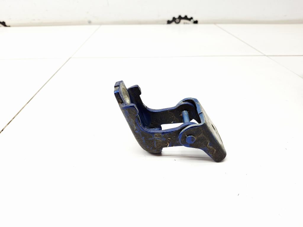 Петля двери задней правой нижняя, 500 рублей, Пермь