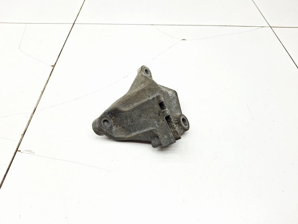 Кронштейн генератора, 1000 рублей, Пермь