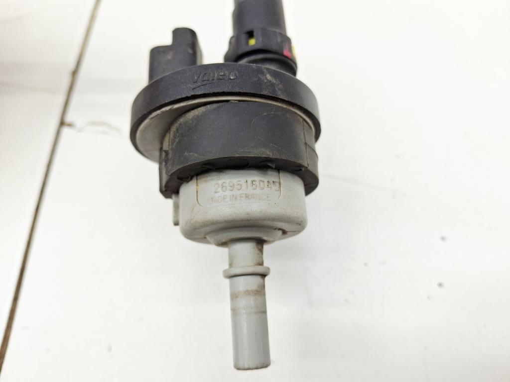 Клапан вентиляции топливного бака, 1500 рублей, Пермь