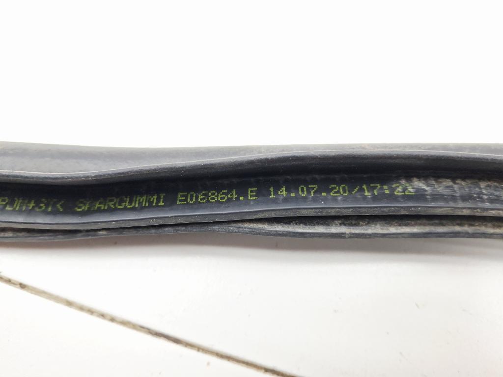 Уплотнитель капота, 1000 рублей, Пермь