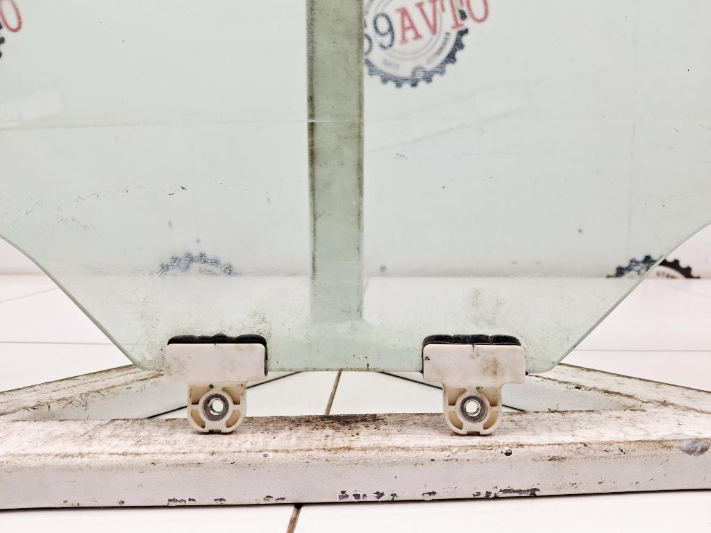 Стекло двери передней левой, 2500 рублей, Пермь