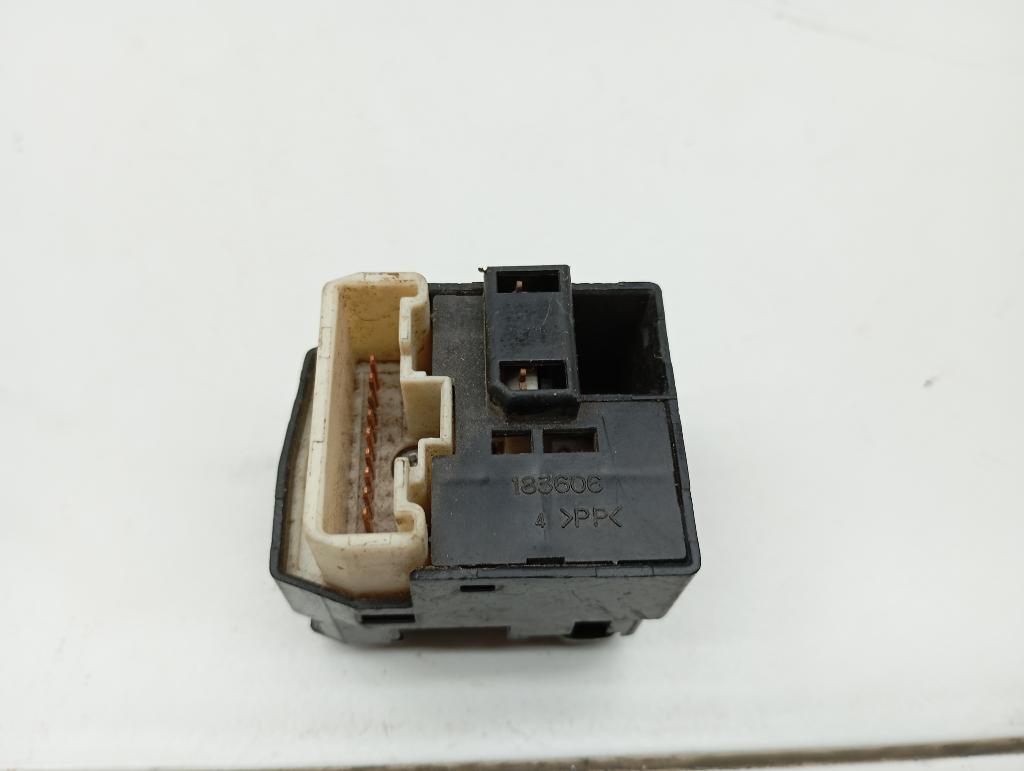 Переключатель регулировки зеркала, 500 рублей, Пермь