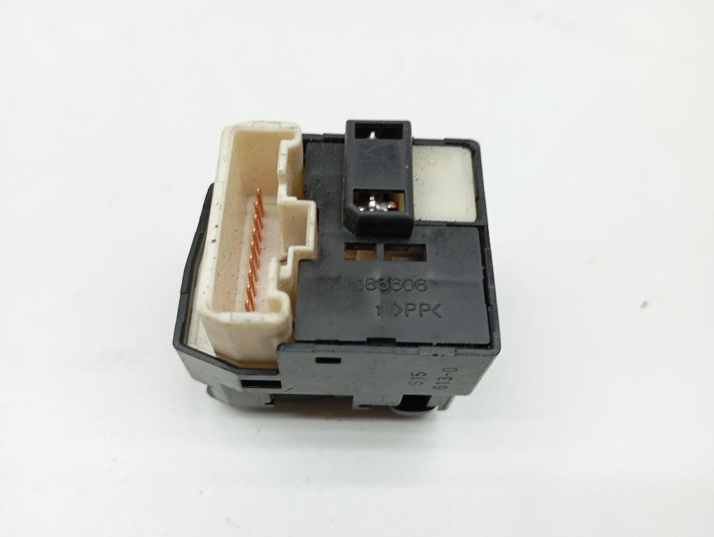 Переключатель регулировки зеркала, 500 рублей, Пермь