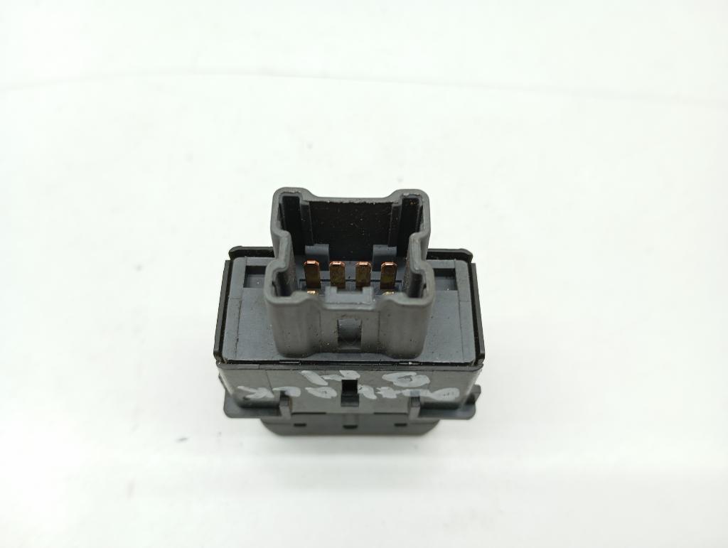 Кнопка обогрева сидений, 1000 рублей, Пермь