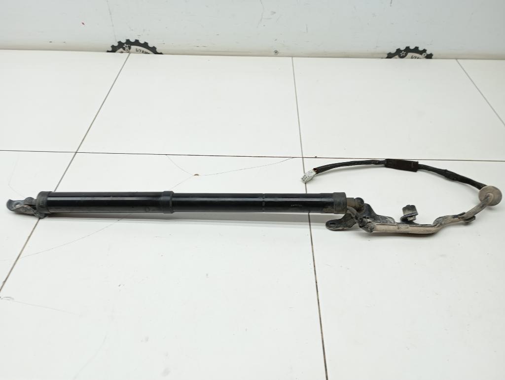 Амортизатор двери багажника, 25000 рублей, Пермь