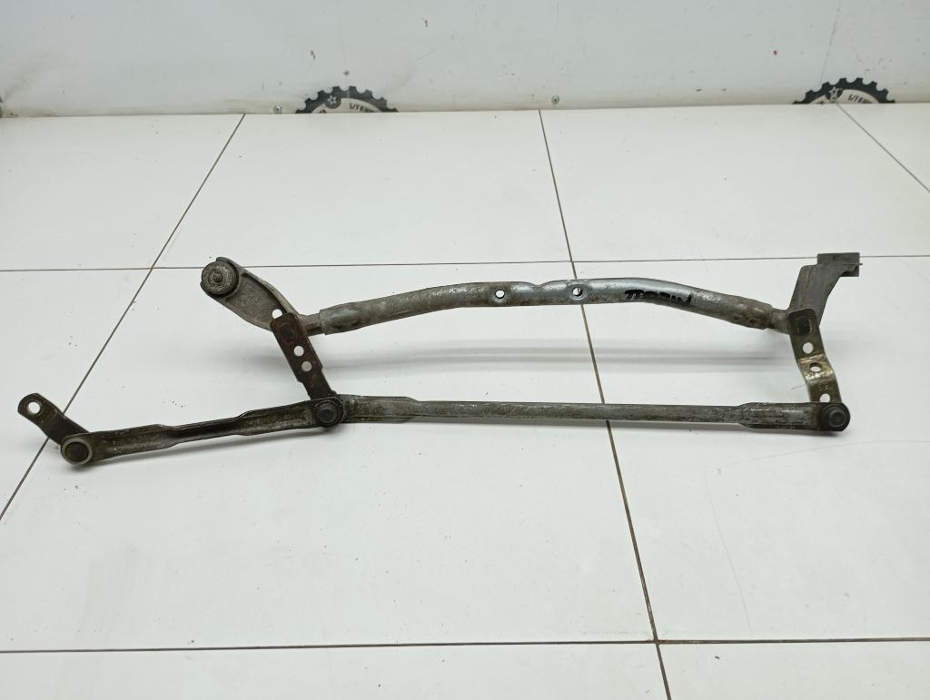 Трапеция дворников, 2000 рублей, Пермь