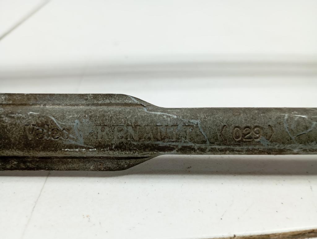 Трапеция дворников, 2000 рублей, Пермь