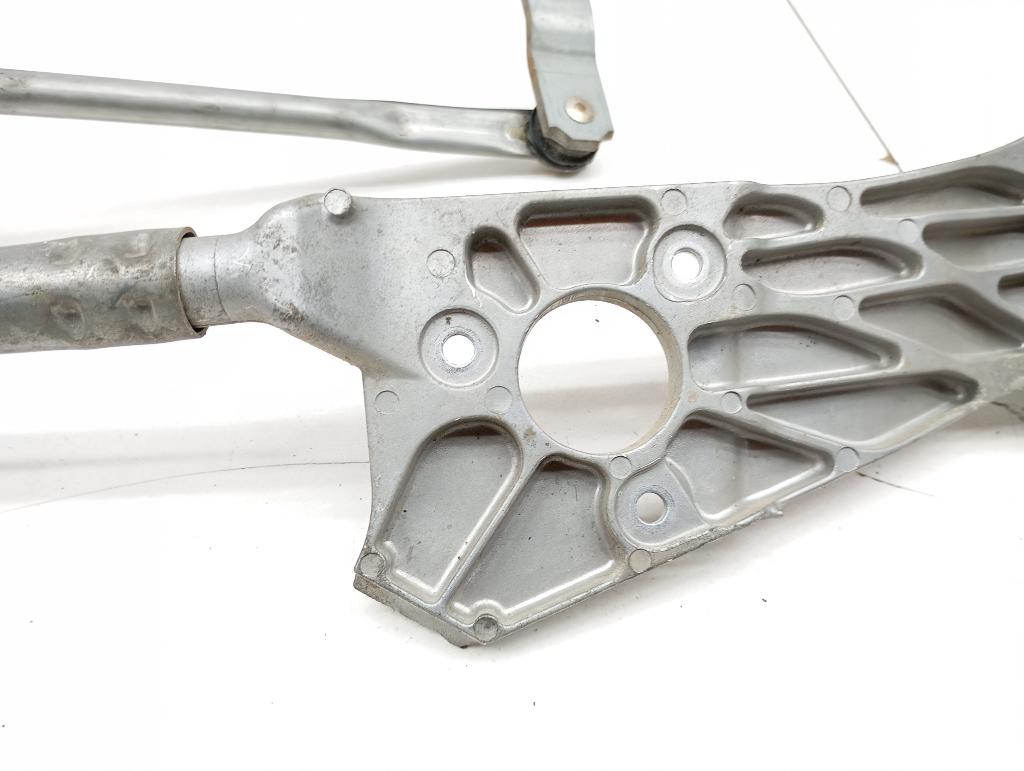 Трапеция дворников, 5000 рублей, Пермь