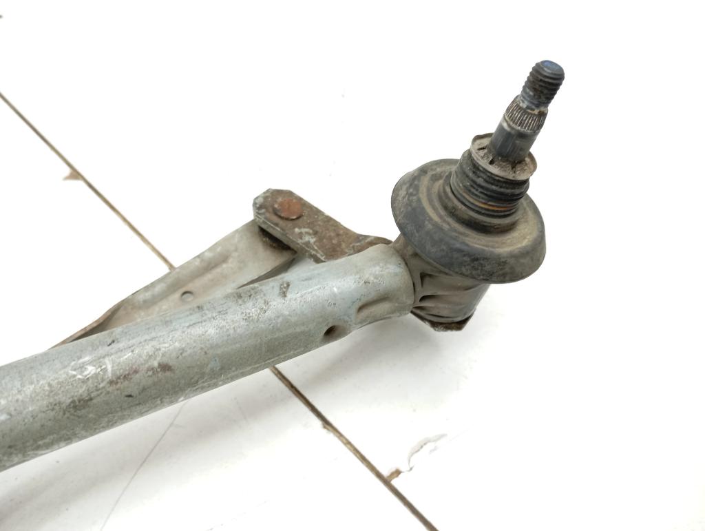 Трапеция дворников, 1000 рублей, Пермь