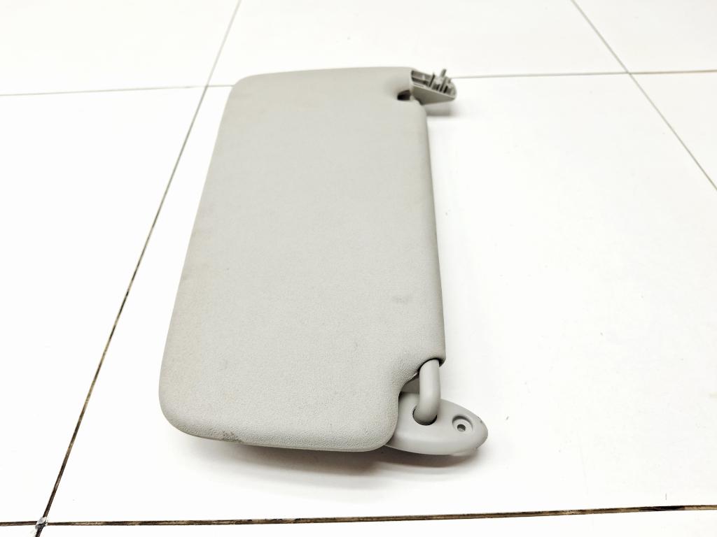 Козырек солнцезащитный левый, 1000 рублей, Пермь