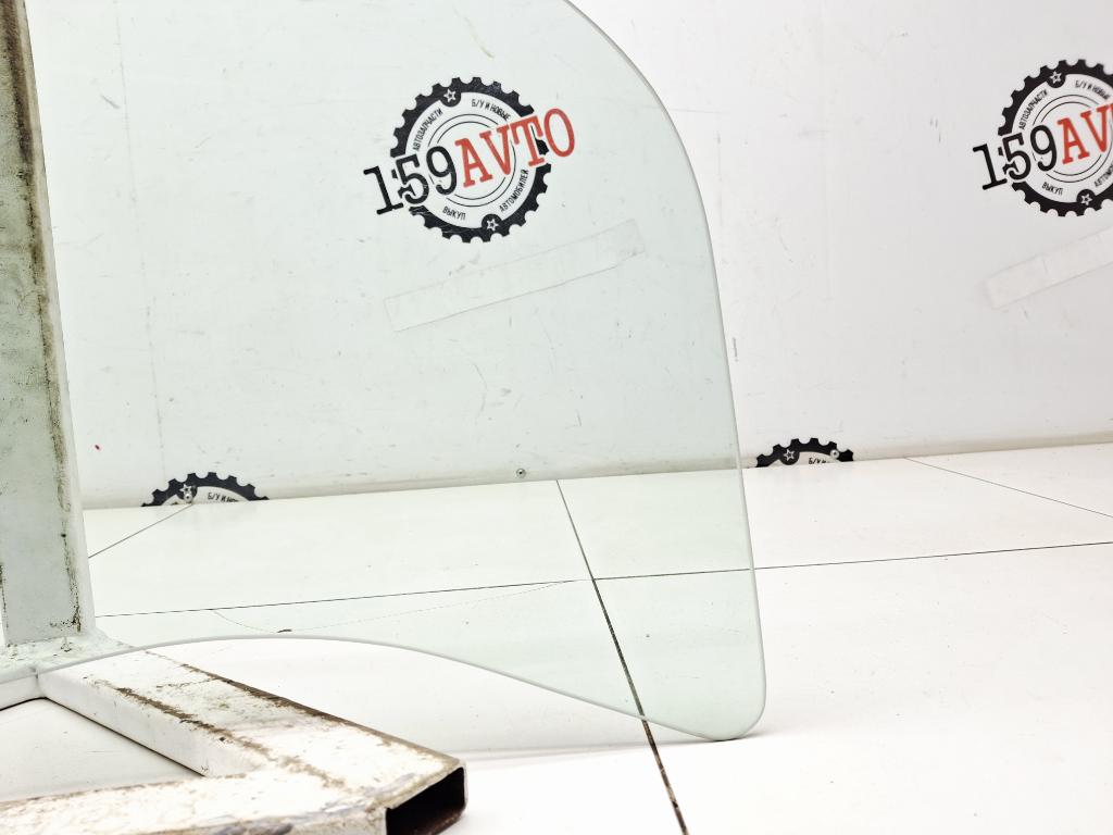 Стекло двери передней правой, 2500 рублей, Пермь