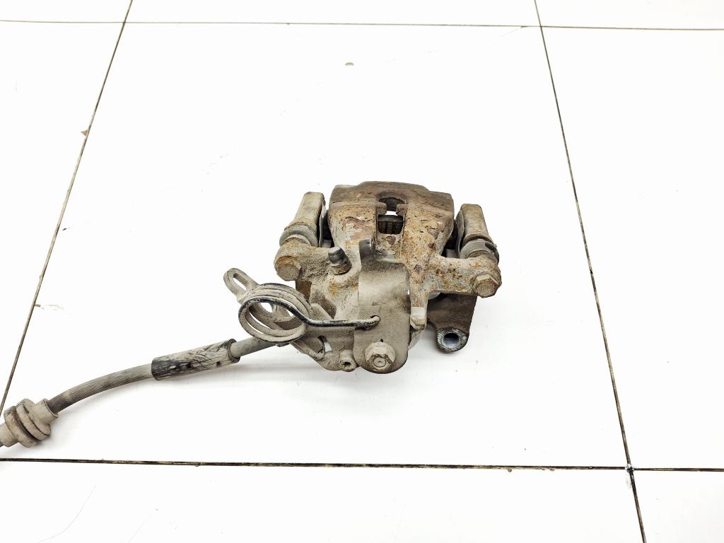 Суппорт задний правый, 3000 рублей, Пермь