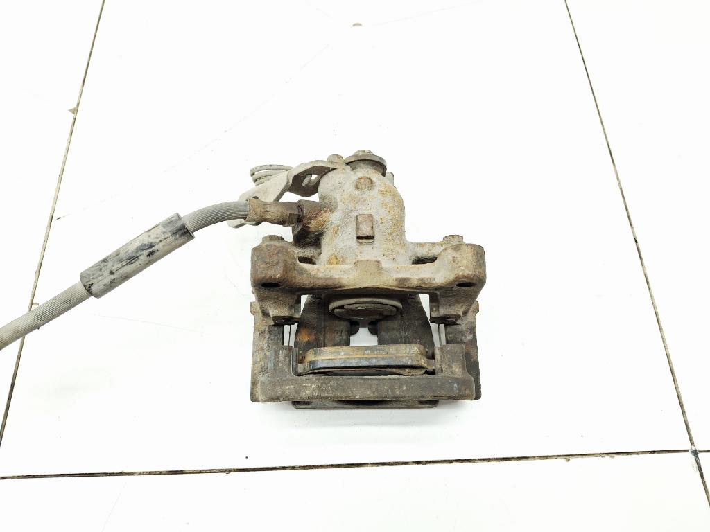 Суппорт задний правый, 3000 рублей, Пермь