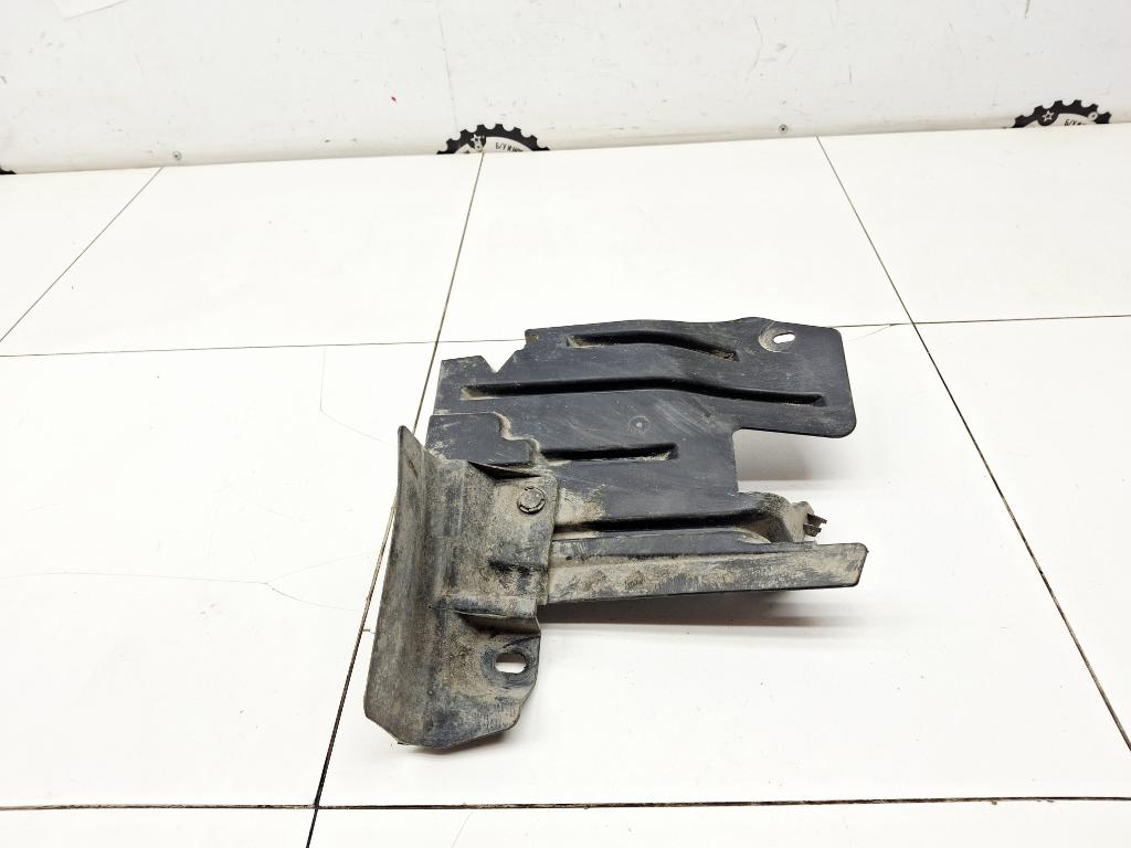 Пыльник заднего бампера левый, 1000 рублей, Пермь