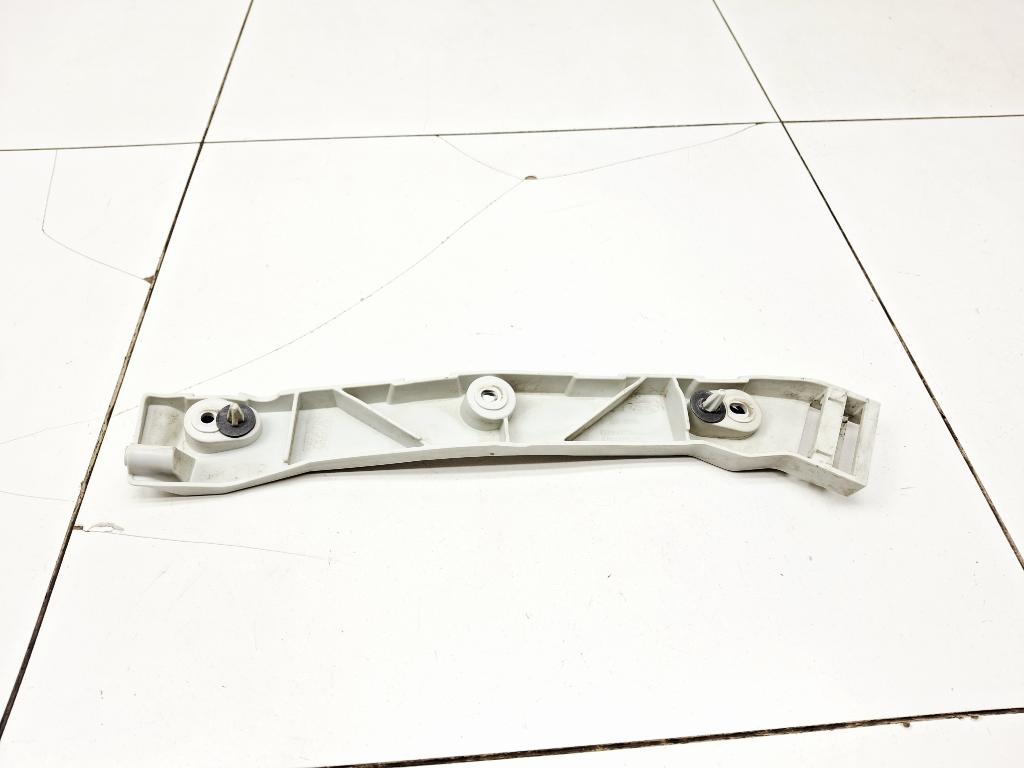 Кронштейн заднего бампера правый, 500 рублей, Пермь