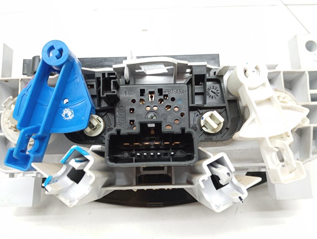 Блок управления отопителем, 2500 рублей, Пермь