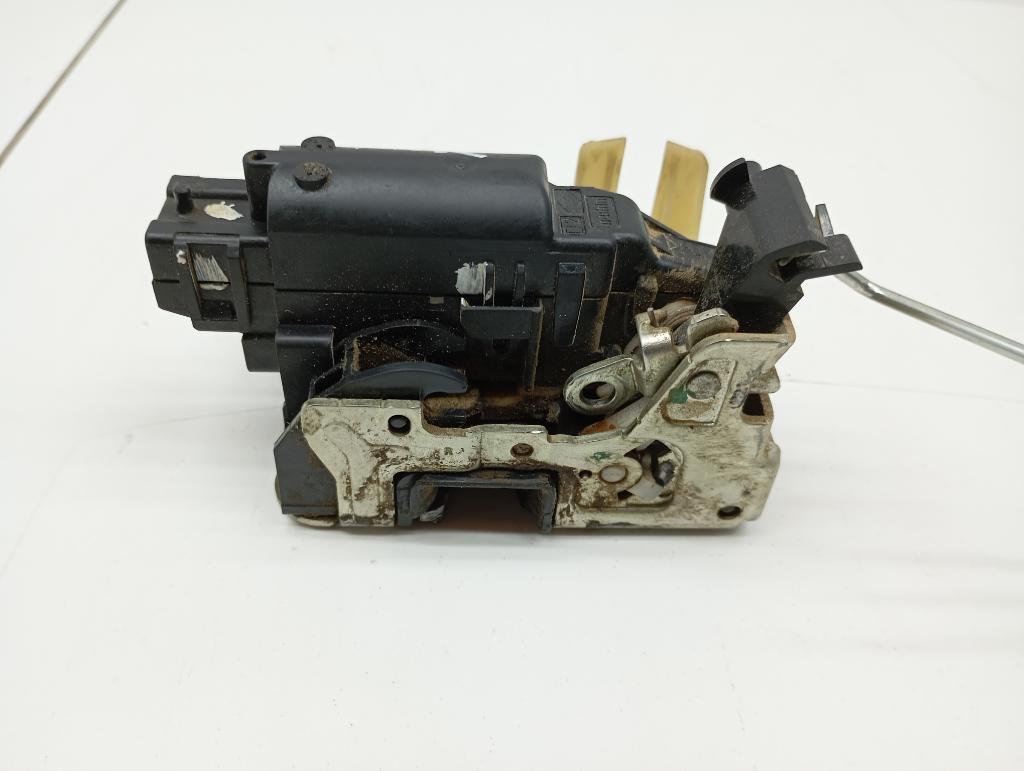 Замок двери передней правой, 3000 рублей, Пермь