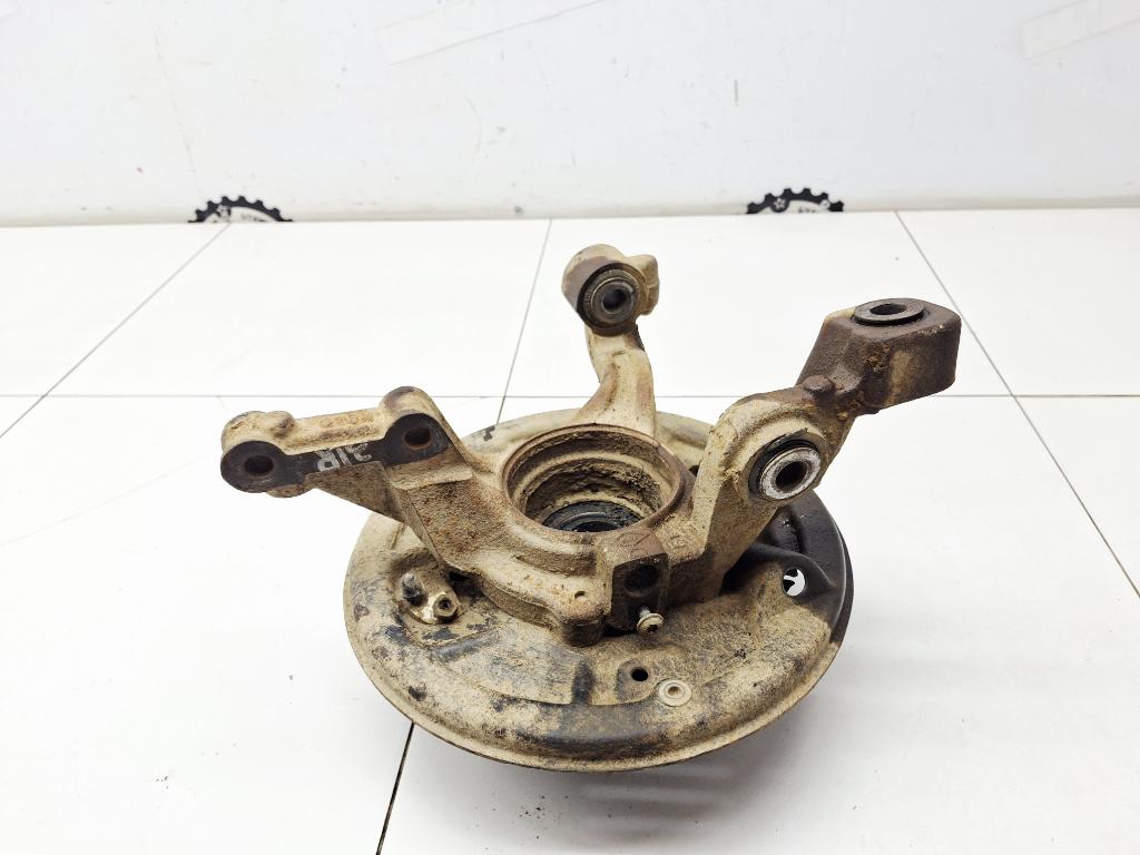 Кулак поворотный задний правый, 4000 рублей, Пермь