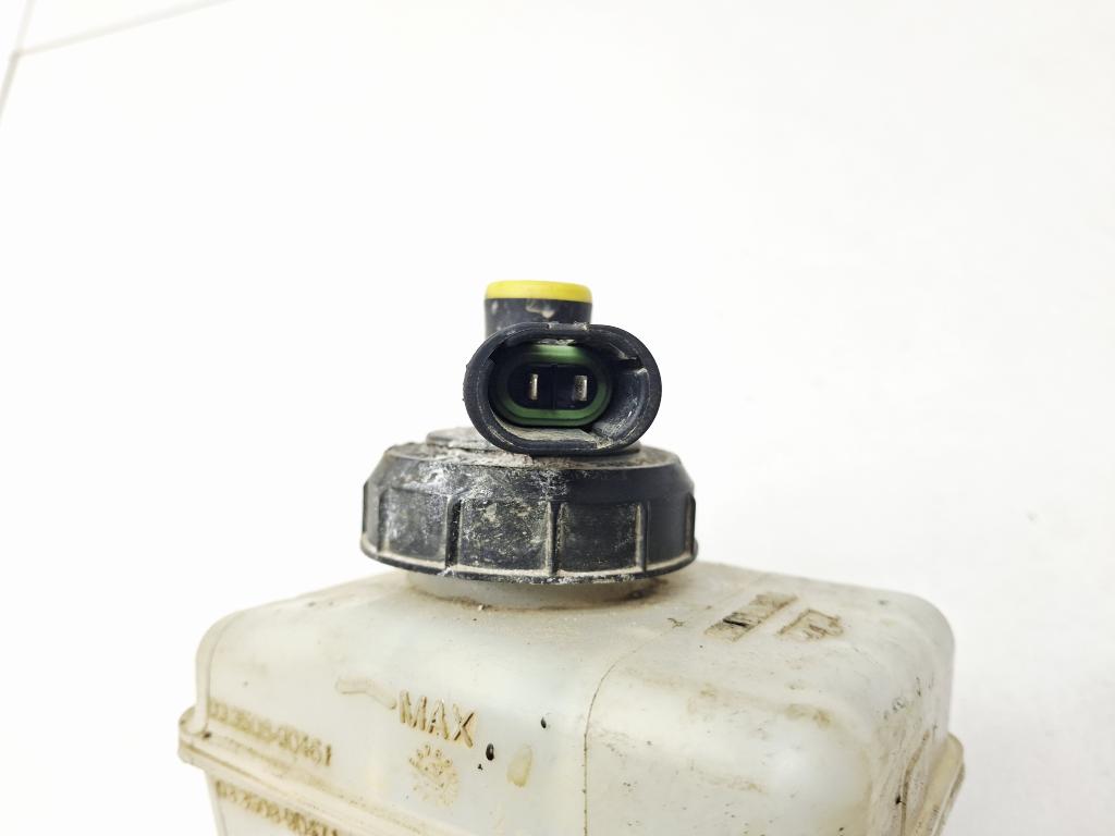 Бачок главного тормозного цилиндра, 500 рублей, Пермь