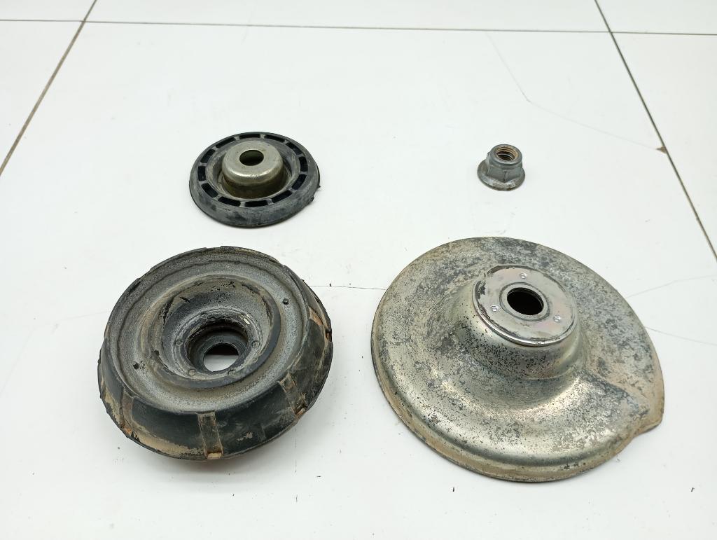 Опора заднего амортизатора, 500 рублей, Пермь