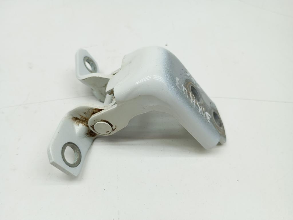 Петля двери задней правой нижняя, 1500 рублей, Пермь