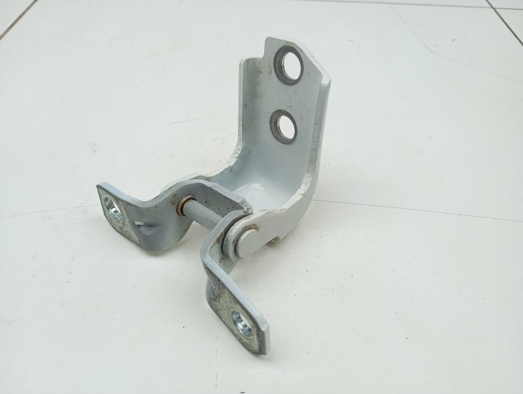 Петля двери задней правой нижняя, 1500 рублей, Пермь