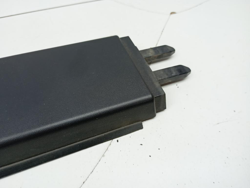 Накладка крепления рейлинга средняя левая, 1500 рублей, Пермь