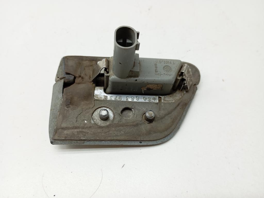 Повторитель на крыло левый, 1000 рублей, Пермь