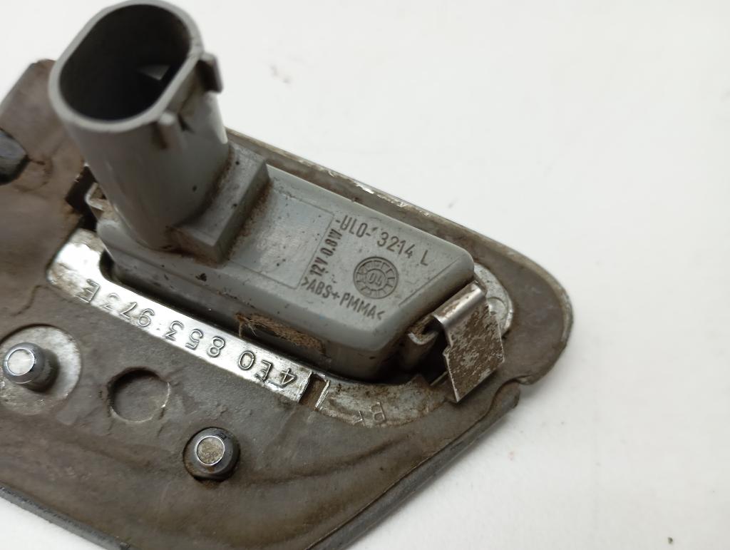 Повторитель на крыло левый, 1000 рублей, Пермь