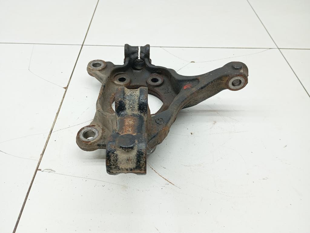 Кулак поворотный передний левый, 9000 рублей, Пермь