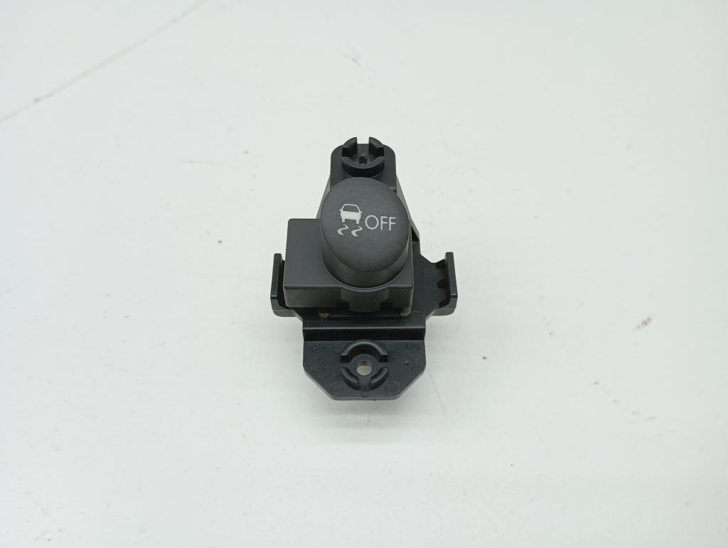 Кнопка антипробуксовочной системы, 500 рублей, Пермь