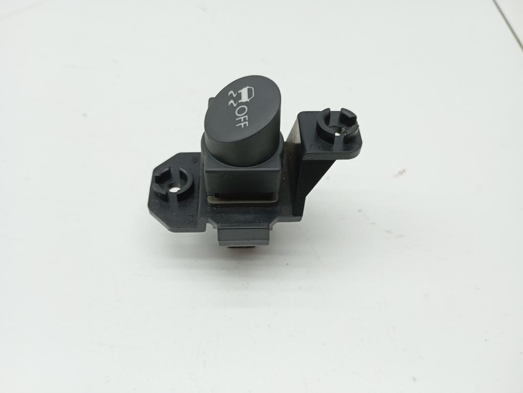 Кнопка антипробуксовочной системы, 500 рублей, Пермь