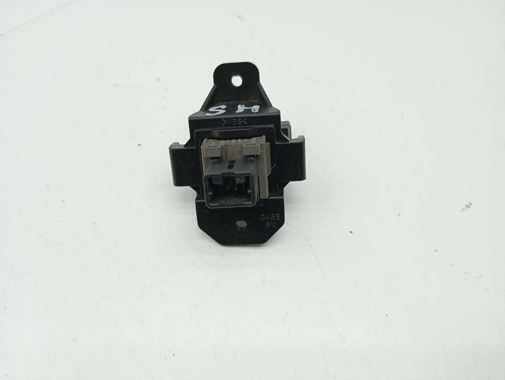 Кнопка антипробуксовочной системы, 500 рублей, Пермь