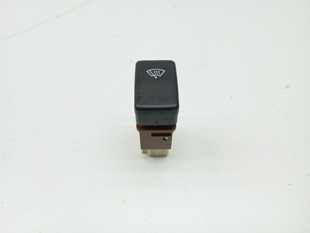 Кнопка обогрева переднего стекла, 500 рублей, Пермь