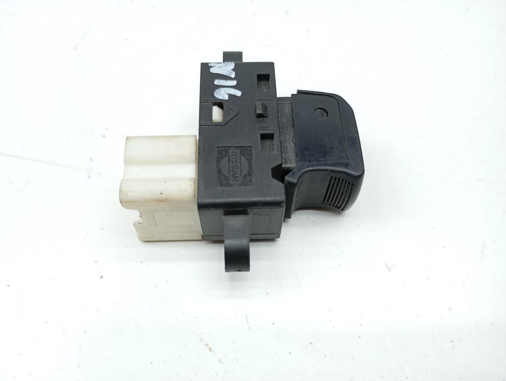 Кнопка стеклоподъемника, 500 рублей, Пермь