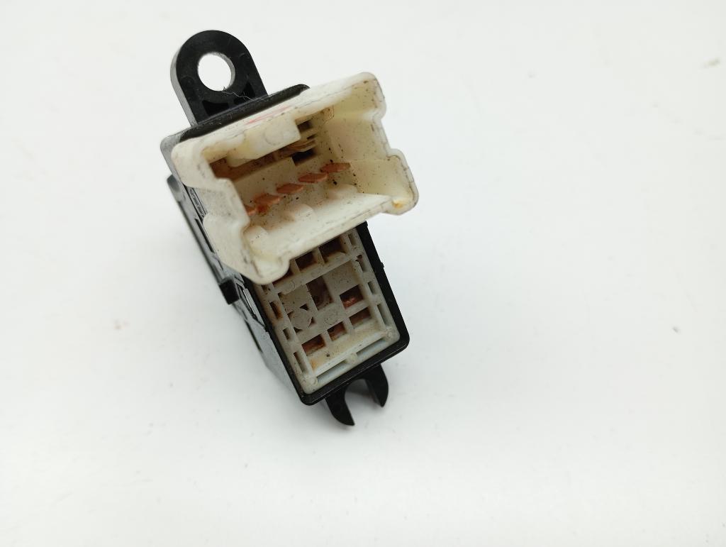 Кнопка стеклоподъемника, 500 рублей, Пермь