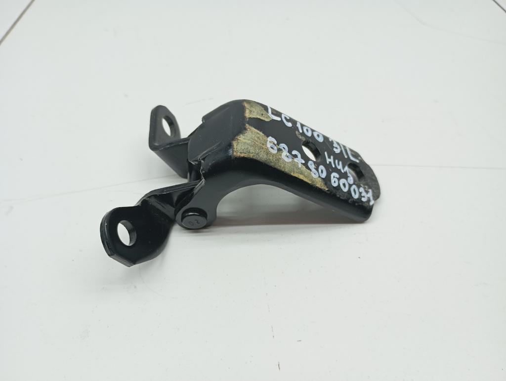 Петля двери задней левой нижняя, 3000 рублей, Пермь