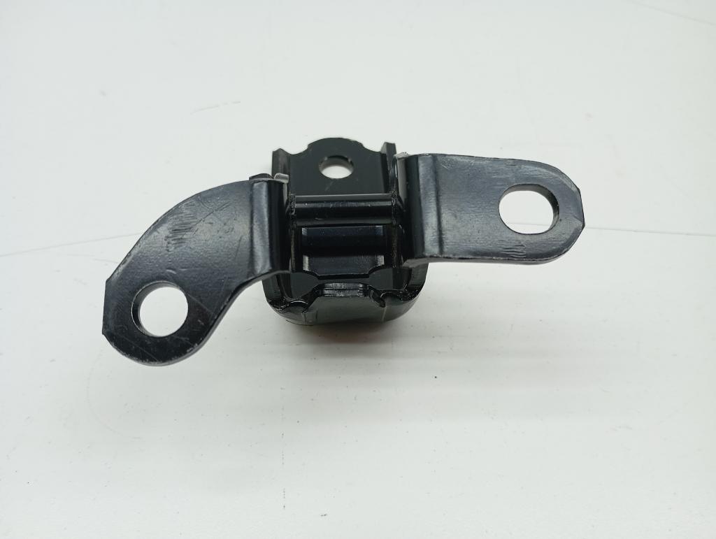 Петля двери задней левой нижняя, 3000 рублей, Пермь