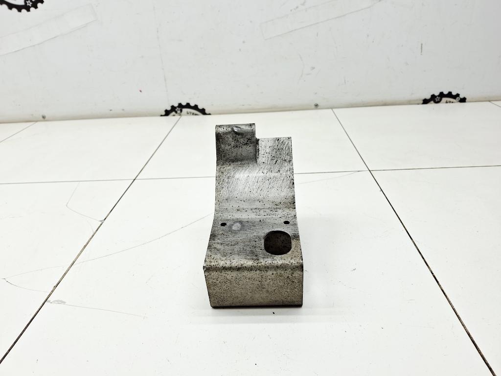 Кронштейн двигателя задний, 1000 рублей, Пермь