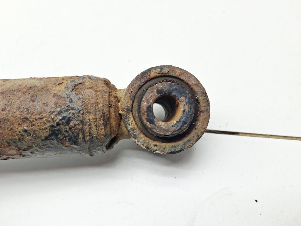 Амортизатор задний, 1500 рублей, Пермь