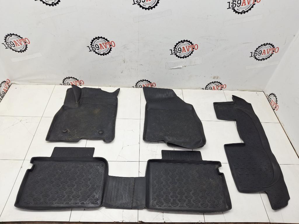 Комплект ковриков салона, 1500 рублей, Пермь