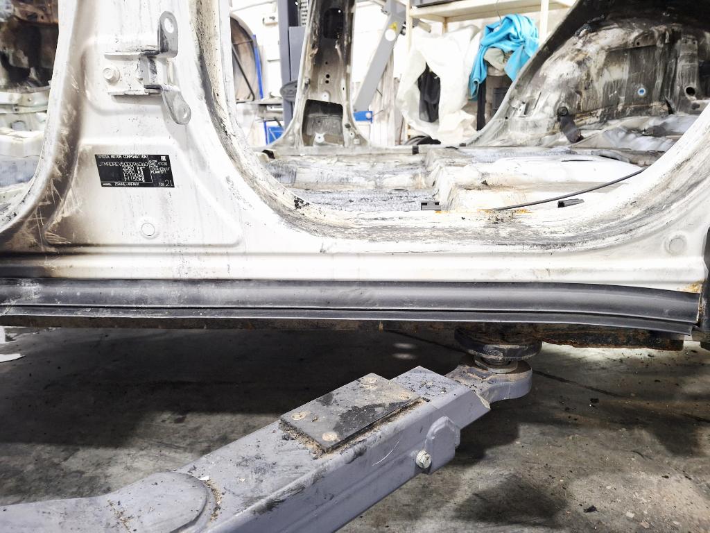 Порог со стойкой левый, 50000 рублей, Пермь