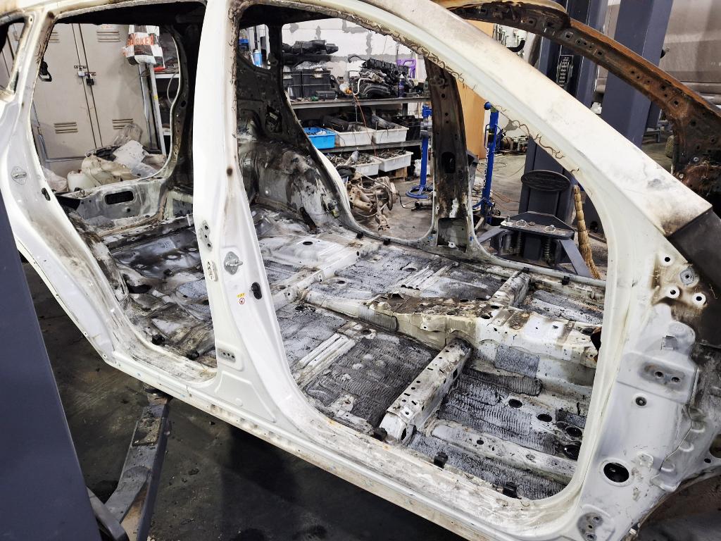 Порог со стойкой правый, 50000 рублей, Пермь