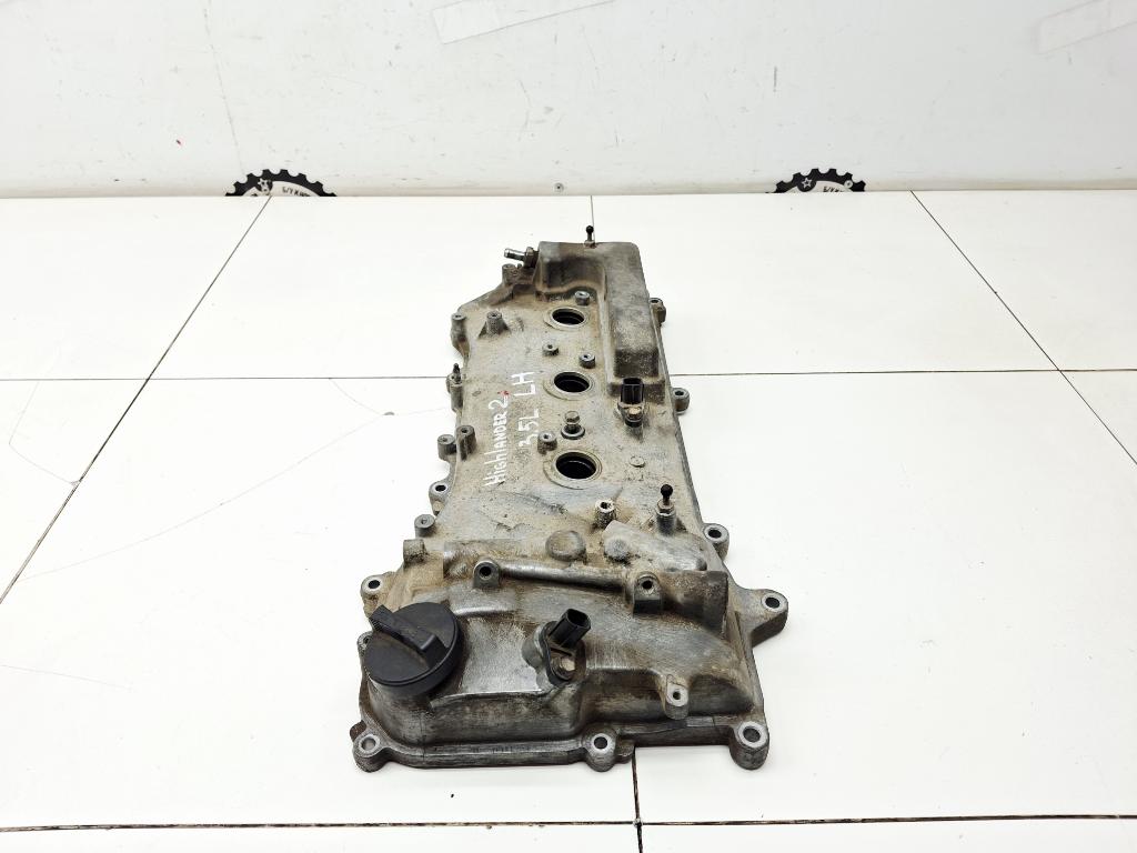 Крышка головки блока клапанная, 2000 рублей, Пермь